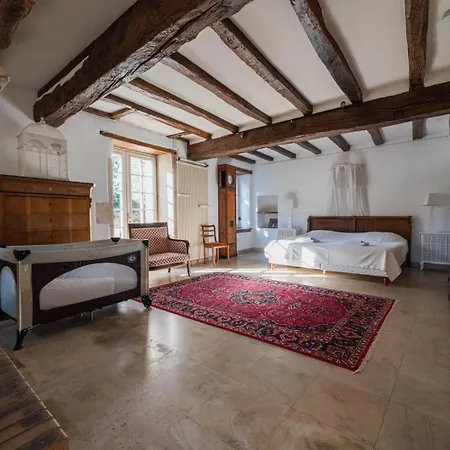 Semesterbostad La Maison De Therese, Longere 15 People