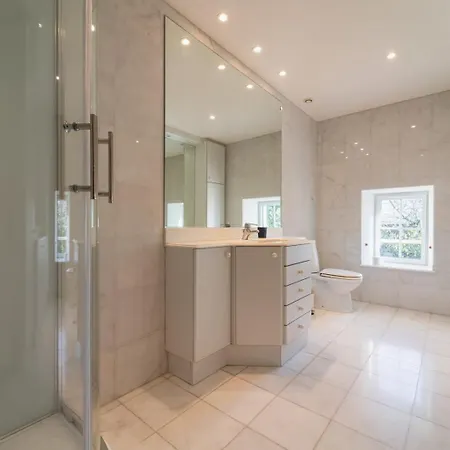 Holiday home La Maison De Therese, Longere 15 People Bonneuil-Matours