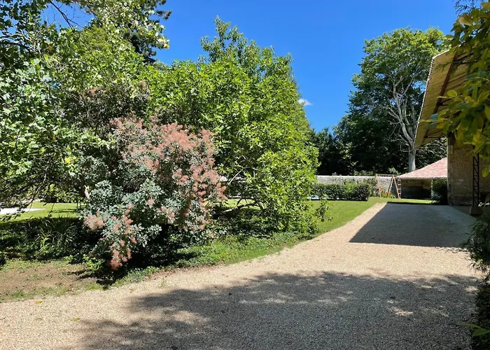 La Maison De Thérèse, Longère 15 People