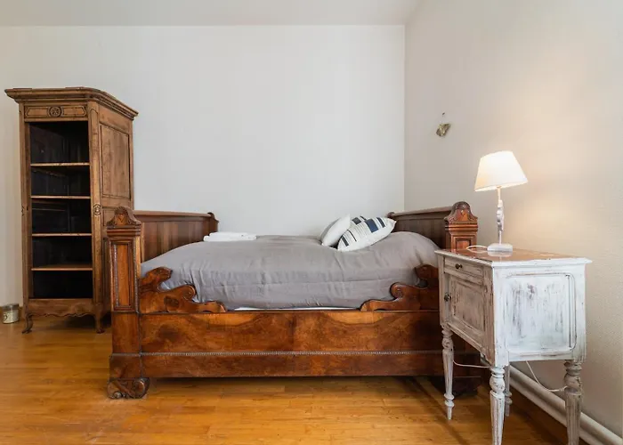 La Maison De Thérèse, Longère 15 People